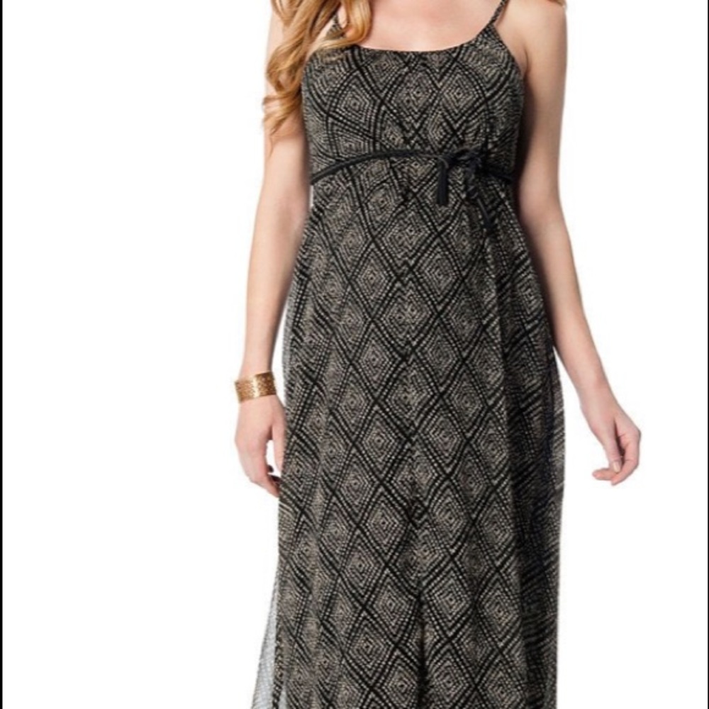 Jessica Simpson maternity dress